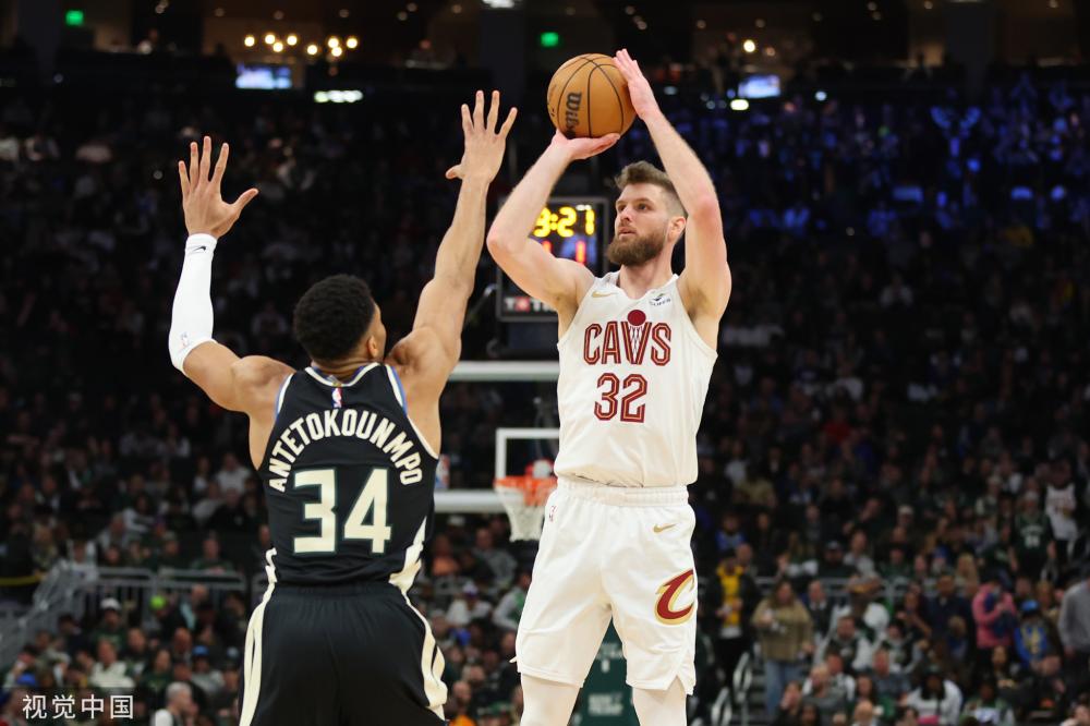 己的职业生 己的职业生