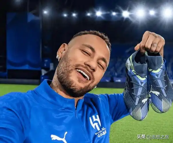 效忠一家俱 效忠一家俱